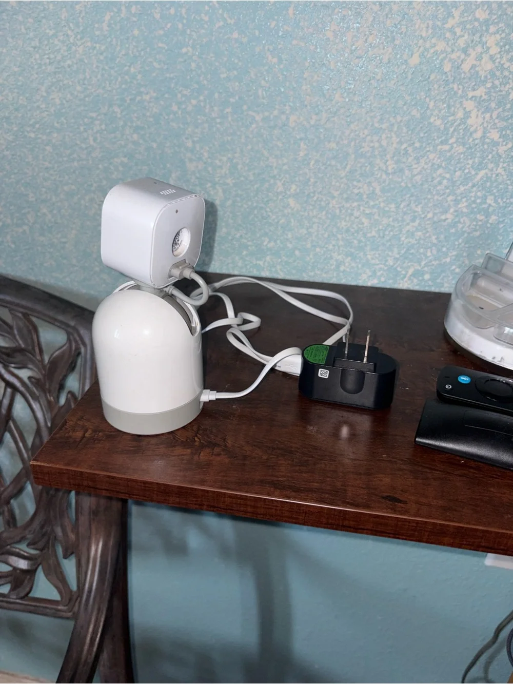 Blink White Security Camera (White) - Compact Digital Camera